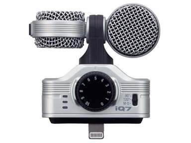 Zoom iQ7