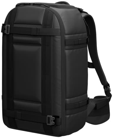 Db Ramverk Pro 32 l ryggsekk (black out)