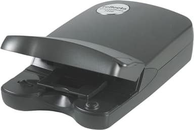 Reflecta CrystalScan 7200 film scanner