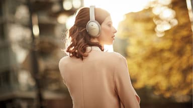 Bose QuietComfort 35 QC35 II (2)  trådløse hodetelefoner (sølv)