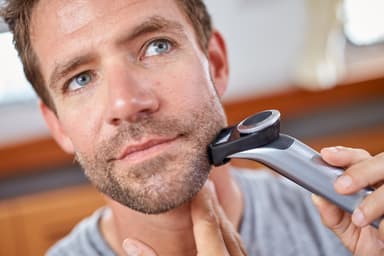 Philips OneBlade Pro skjeggtrimmer QP6520/20