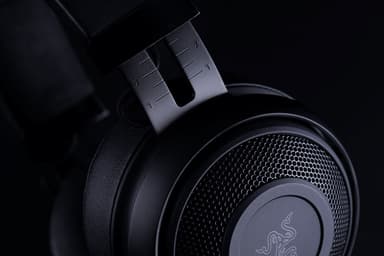 Razer Kraken Pro v2 gamingheadset (sort)