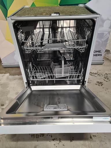 Siemens oppvaskmaskin SN45M205SK - brukt