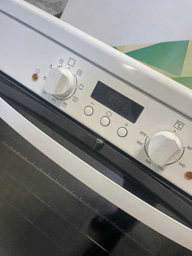 ZANUSSI ZCI67300WA INDUKSJONSKOMFYR (hvit) - brukt