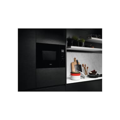 AEG Mikrobølgeovn MBE2658SEB (Sort)