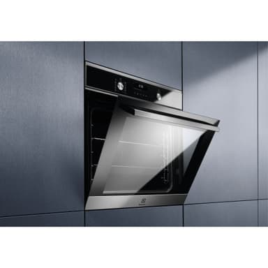 Electrolux Ovn COC827X (Rustfritt stål)