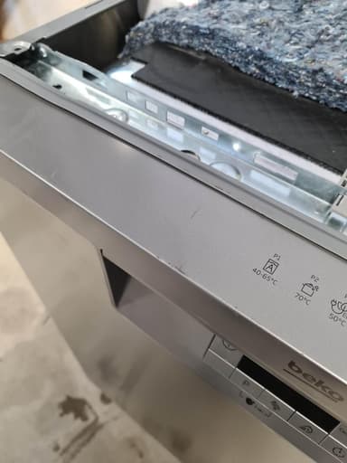Beko BDUN1E420X Integrert Oppvaskmaskin (stål) - brukt