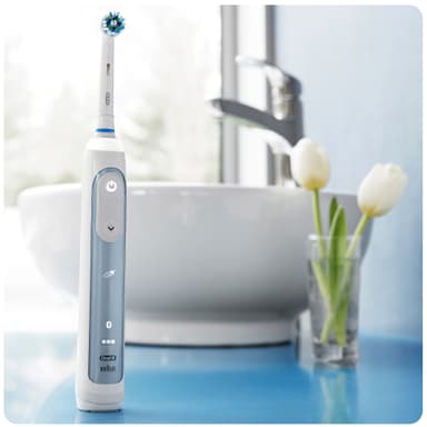 Oral-B Smart 6 elektrisk tannbørste