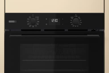 Whirlpool stekeovn OMSK58RU1SB innebygd