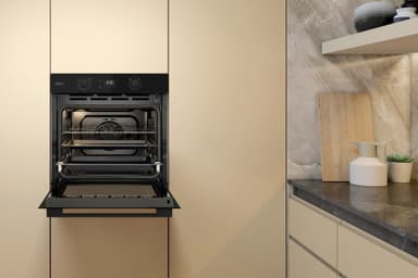 Whirlpool stekeovn OMSK58RU1SB innebygd