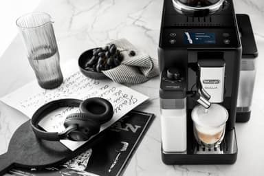 DeLonghi Rivelia EXAM440.55.B kaffemaskin (sort)