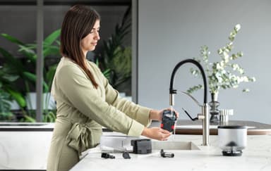 DeLonghi Rivelia EXAM440.55.G kaffemaskin (pebble grey)
