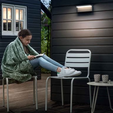 Philips myGarden Bustan Vegglampe LED