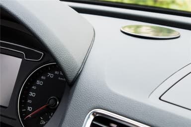 Goobay Slank sugekoppfeste i bilen for smarttelefoner