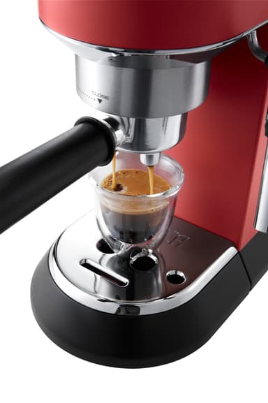 DeLonghi Dedica kaffemaskin EC685.R (rød)