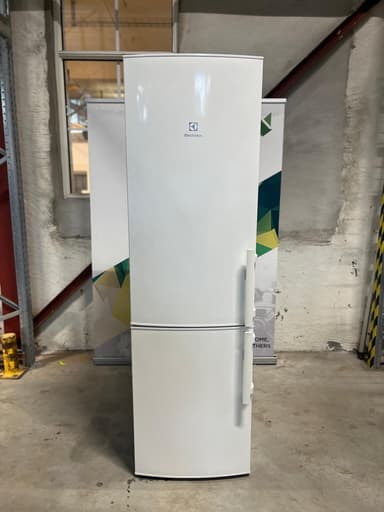 Electrolux kombiskap EN3851JOW - brukt