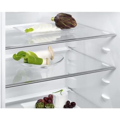 Electrolux fridge_freezer_combinations en3453mox