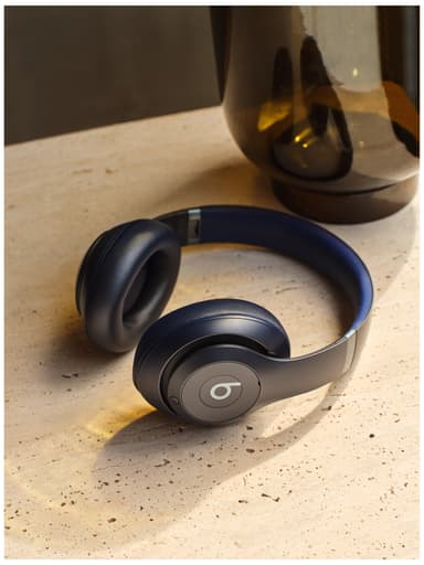 Beats Studio Pro trådløse around-ear hodetelefoner (sort)