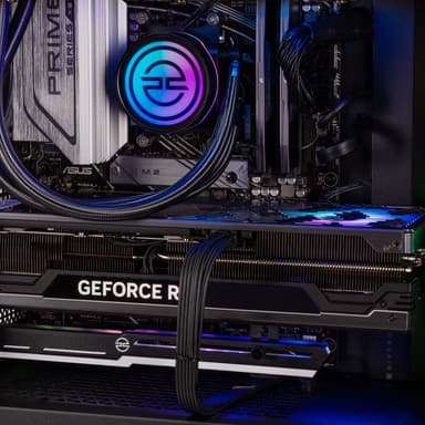PCSpecialist Ultra 610 R7-7X3D/32/2000/4070Ti stasjonær gaming-PC