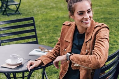 Fitbit Ionic smartklokke (blågrå/hvit)