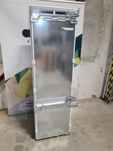 Siemens iQ500 integrert kombiskap - brukt