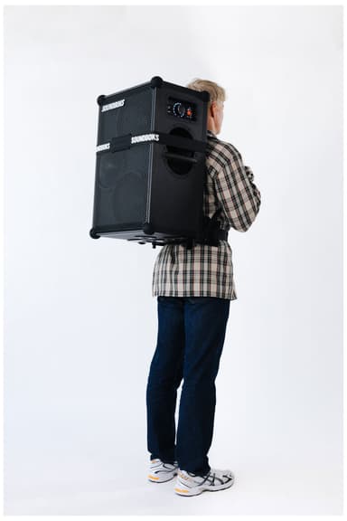 Soundboks 4 partyhøyttaler (sort)