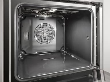 MIELE BUILT IN OVEN PYROLYTIC
