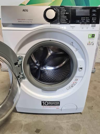 AEG vaskemaskin 8000 series L8FEP965E - brukt