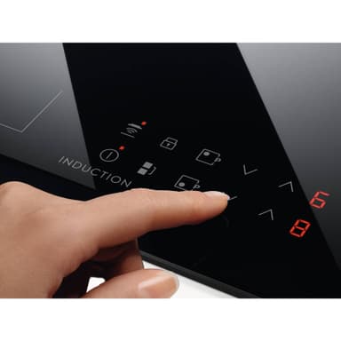 Electrolux Koketopp HOI630MF (Svart)