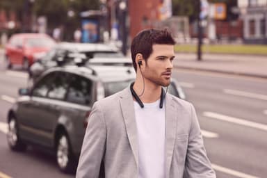 Sony trådløse in-ear hodetelefoner WI1000X (sort)