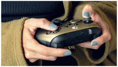 Microsoft Xbox Wireless kontroller (Gold Shadow)