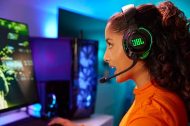 JBL Quantum 910X Xbox gaming headset