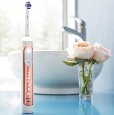 Oral-B Genius 9300 elektrisk tannbørste (rosegull)