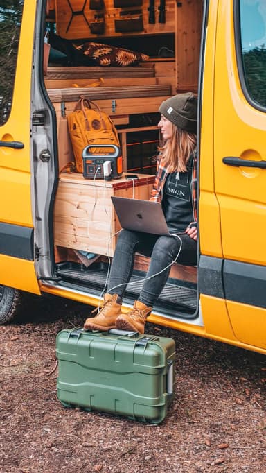Jackery Explorer 240 strømstasjon