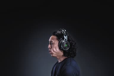Razer Nari Ultimate trådløst gamingheadset