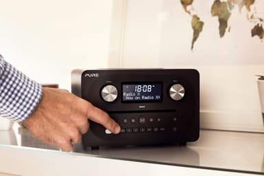 Pure Evoke C-D4 digital radio (sort)