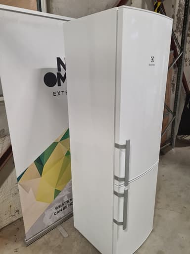 Electrolux kombiskap EN3853MOW (Hvit) - brukt