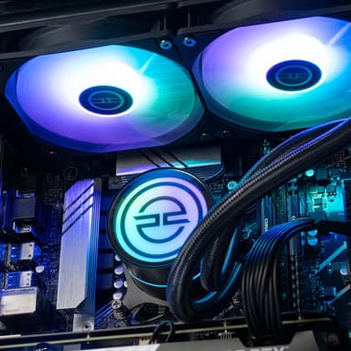 PCSpecialist North 100 i7-14F/16/1000/4070 Super gaming-PC (hvit)