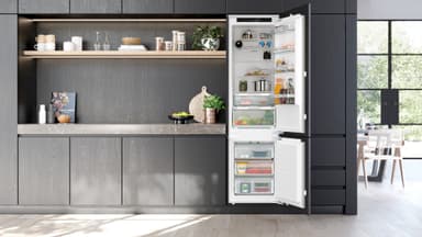 Siemens Kjøleskap/fryser kombinasjon KI96NVFD0