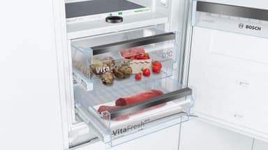Bosch Kjøleskap/fryser kombinasjon KIF87SDB0