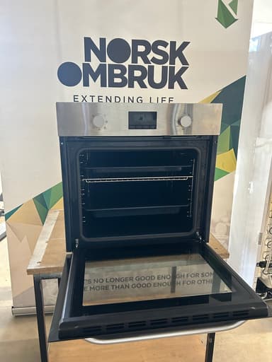 Samsung Integrert stekeovn NV70K1340BS (stål) - brukt