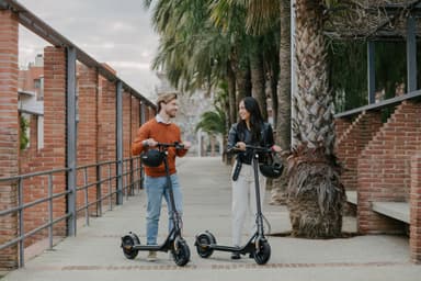 Ninebot by Segway F2 D elektrisk sparkesykkel
