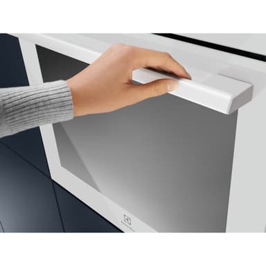 Electrolux Ovn BOC001EW