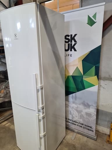 Electrolux kombiskap EN3853MOW (Hvit) - brukt