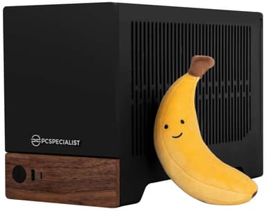 PCSpecialist Terra 100 R7-7X3D/16/1TB/4070S stasjonær gaming-PC (sort)