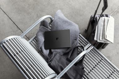 Surface Laptop 2 i5 128 GB (platinum)