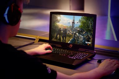 Asus ROG Chimera G703GX 17,3" bærbar gaming PC