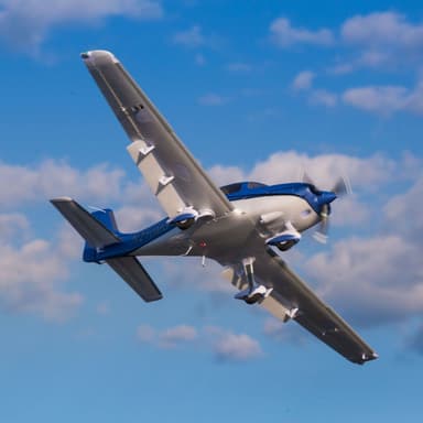E-flite cirrus sr22t 1,5m pnp