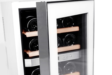 cavin-frittst-ende-vinskap-hvit-northern-collection-12-elkj-p