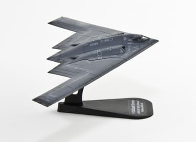 ITALERI 1:100 - B-2A Stealth Bomber Diecast